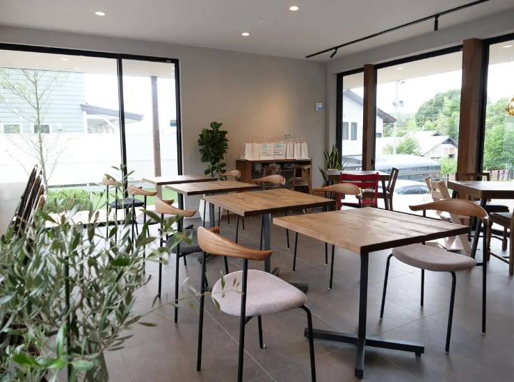 ［仙台経済新聞］秋保にベーカリーカフェ「パンとエスプレッソと」　温泉地で「ひとやすみ」を