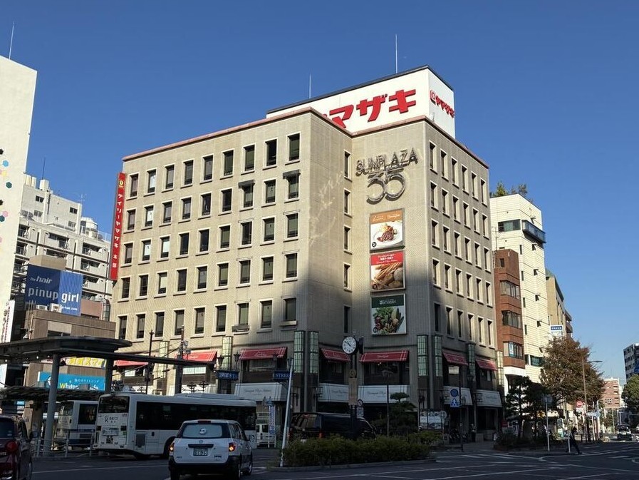 ［Yahoo!ニュース］ヤマザキのパンを食べまくれるビルで、勝手に“パン祭り”! 神コスパのレストランも凄かった