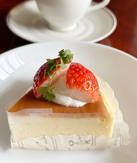 ［Things.］住宅街にある隠れ家みたいな 小さな洋菓子店「Petit chou chou」。