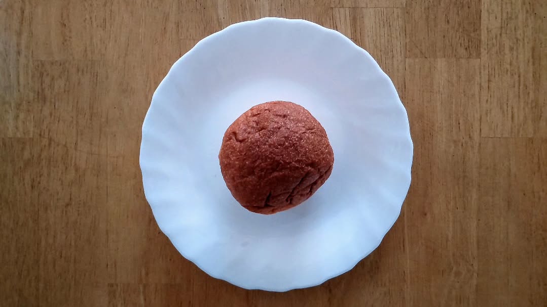 日本の北海道札幌市南区真駒内にあるパン屋、森のパンのパンの写真。